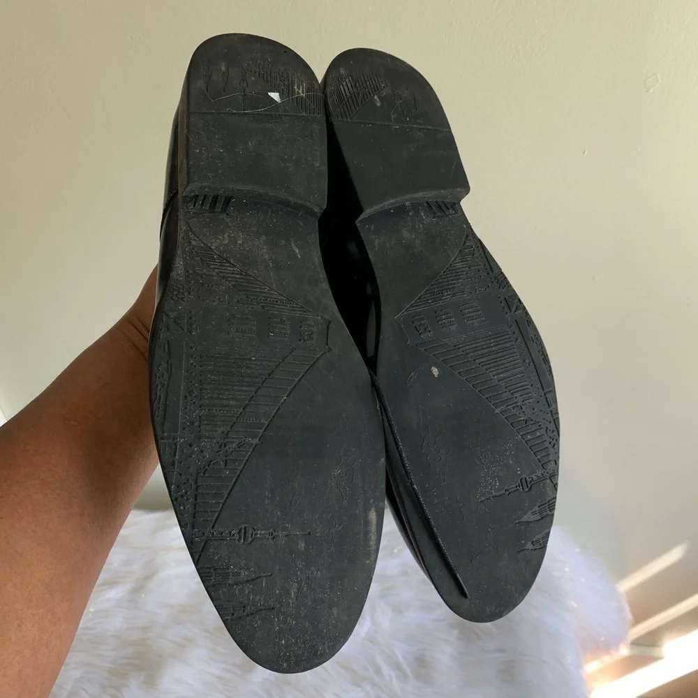 Montagut black leather shoes size 9.5